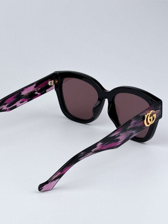 Gucci GG1550SK 004 BRAND NEW Sunglasses Black Red Women Square